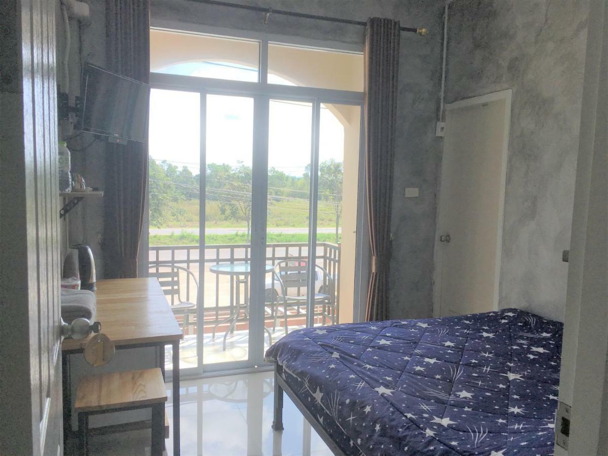 Innkhun House Urt Suratthani Airport Surat Thani Eksteriør billede